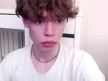 Freechat pawclaw on Chaturbate