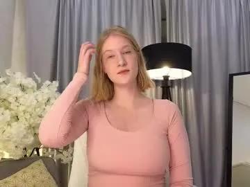 Freechat petitelz on Chaturbate