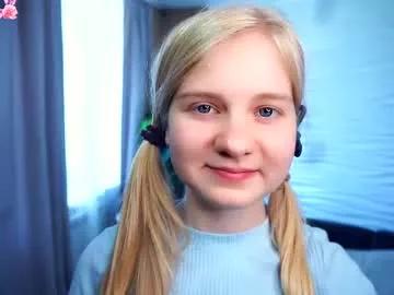 Freechat phyllisearney on Chaturbate