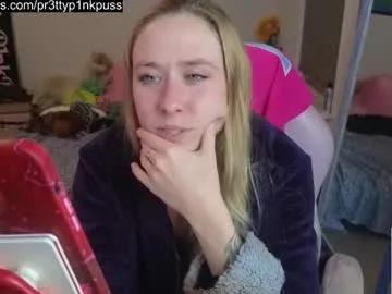 Freechat pr3ttyp1nkpussy on Chaturbate