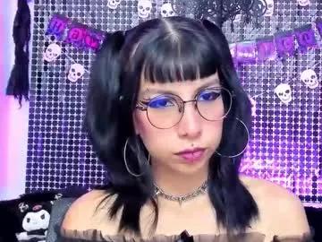 Freechat rose_72 on Chaturbate