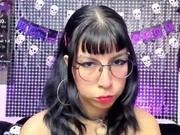 Freechat rose_72 on Chaturbate