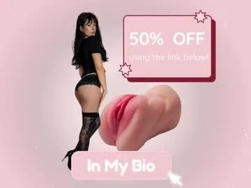 Freechat rosiebones on Chaturbate