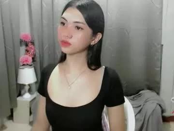 Freechat roxie_fuckdoll on Chaturbate