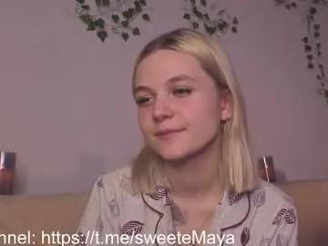 savannahshor — GOAL: : lick the camera  , Hello everyone, im Maya, im  #18 yo, also im a little #shy, and #new here, i like to  #tease. and want to be #cute [0 tokens remaining]