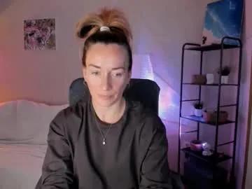 Freechat save_the_qween on Chaturbate
