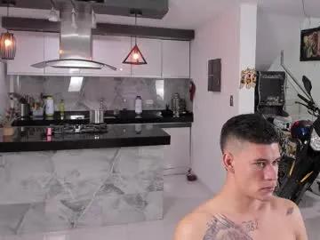 Freechat sexy_hot_friends_ on Chaturbate