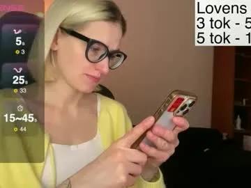 Freechat sexy_sweets on Chaturbate