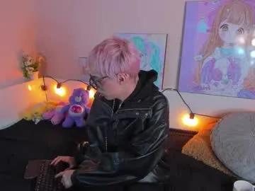 Freechat strawberry_kitty_ on Chaturbate