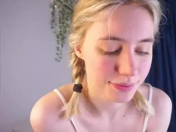 Chaturbate sunnybish is Freechat sunnybish — Goal: squeeze my boobs(123 fav pattern::)300 fav pattern:) Hello,I'm Kelly,today I have a stream with fake titsI'm #new here, Im #18 years old, yes #smallboobs also Im use #lovense and my body r