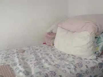 Freechat suzyitsstunning23 on Chaturbate