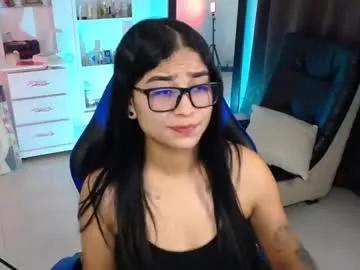 Freechat thalia_066 on Chaturbate