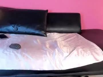 Freechat tiffanysuarez_ on Chaturbate