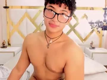 Freechat valentin0_3 on Chaturbate