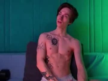 velvet_power — WelCum! the first milkshow [1413 tokens left] #uncut #teen #18 #muscle #young pvt is open!