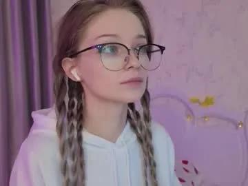 vialeta_baby — GOAL: For good start^^ [25 tokens remaining] Meow^^~ call me VI #18 #feet #lovense #skinny #teen