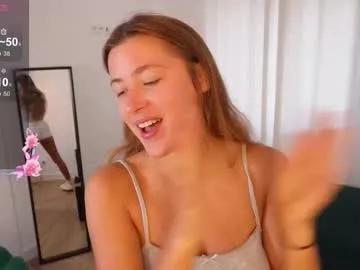 Freechat yess_kiki on Chaturbate