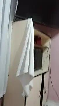 Freechat _SexyPetite_ on StripChat