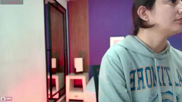 Freechat alina_martinelli on StripChat