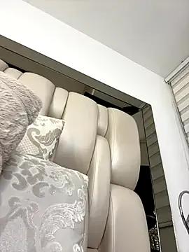 Freechat ALISSON_FOXXX1 on StripChat