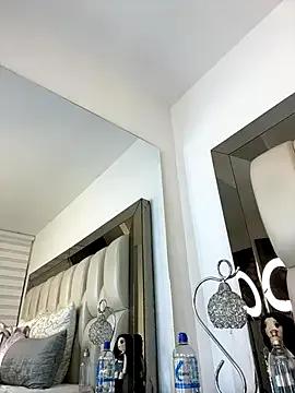 Freechat ALISSON_FOXXX1 on StripChat