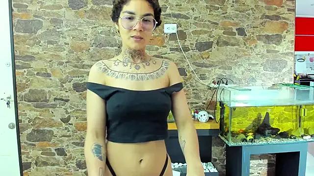 Freechat anaroman01 on StripChat