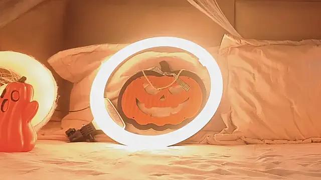 Private angelinepossy on StripChat