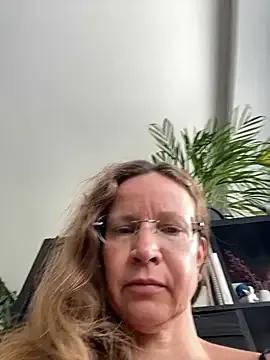 Freechat AnnikaRose on StripChat