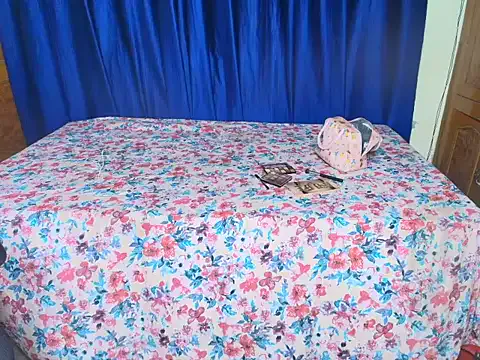 Anushka-20 room chat