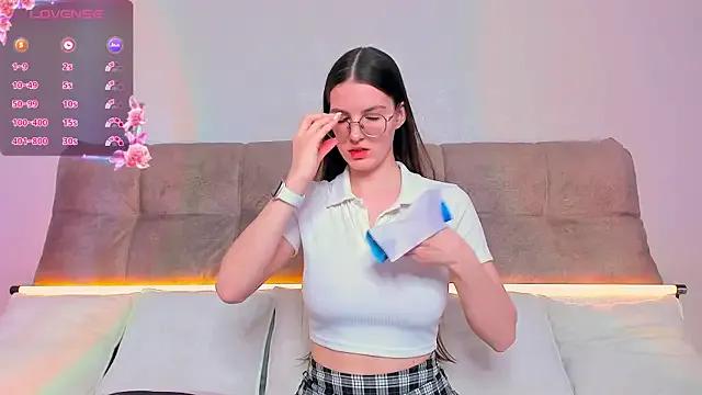 Freechat AriellaTesk on StripChat