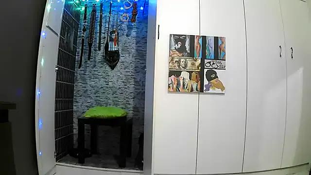 Freechat BaDSubMiss on StripChat