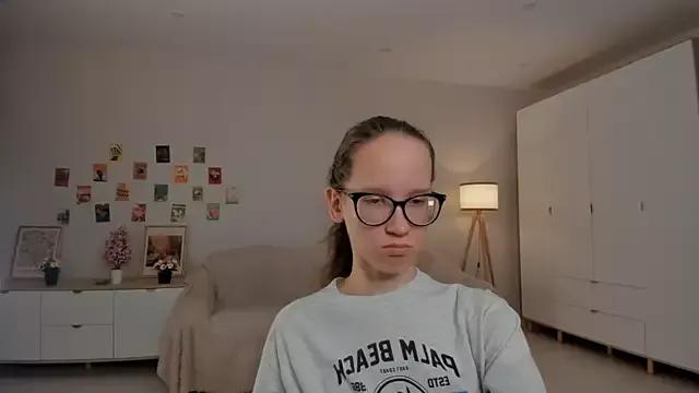 BettyBrowni on StripChat 