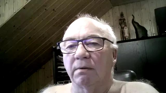 Freechat biggandybig on StripChat