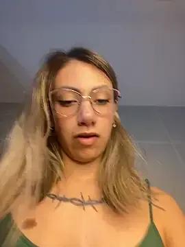 Freechat Branquinha_12 on StripChat