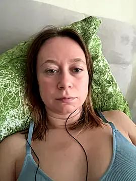 Freechat BrookeEvans on StripChat