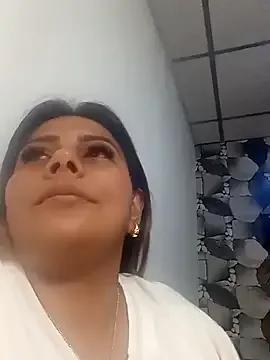 Freechat camila_rogue on StripChat