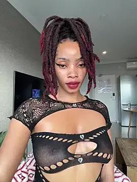 Freechat CANDY_LICIOUS on StripChat