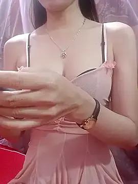 Freechat CherryBeii on StripChat