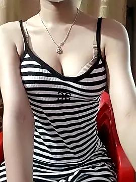 Freechat CherryBeii on StripChat