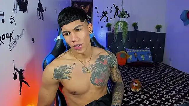 Freechat Damian_latinxxx on StripChat