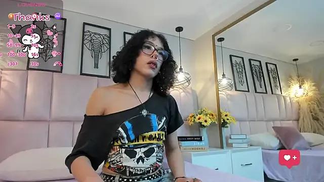 Freechat Dark_nina_ on StripChat
