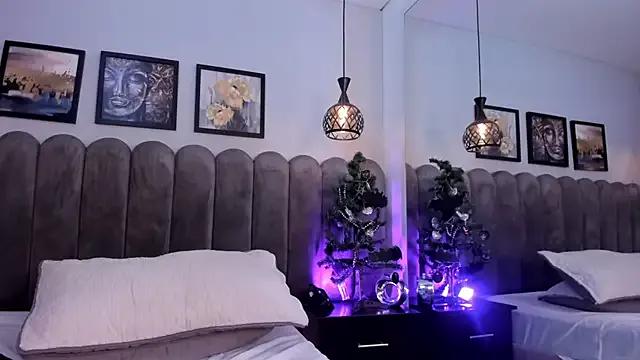 Freechat Dark_nina_ on StripChat