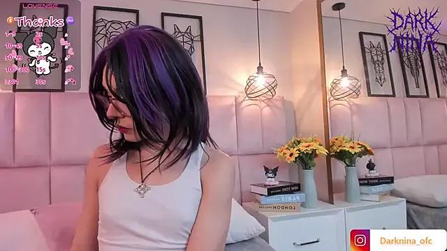 Freechat Dark_nina_ on StripChat