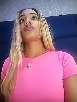 Freechat DollyBrowncc on StripChat