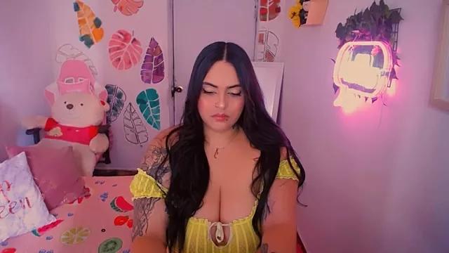 Freechat dulce_doll1 on StripChat