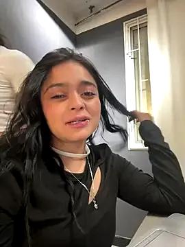 Emily_Rivers_ —  Control lush x 2 Min 