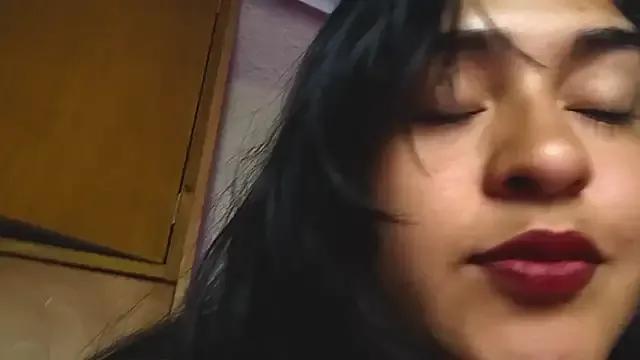 Freechat EmilyNoir1 on StripChat