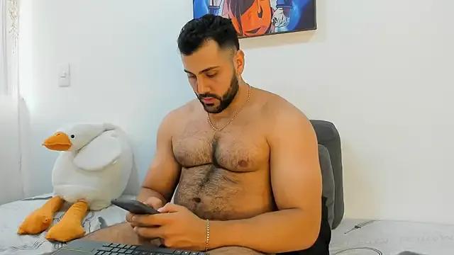 Freechat ETHAN_ROX on StripChat