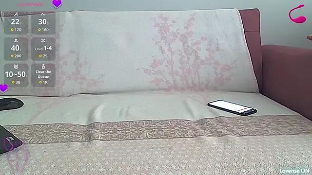 Freechat Ezgiierenns on StripChat