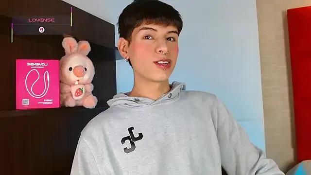 StripChat Ezra_Storm is Freechat Ezra_Storm — Jerkin with two hands